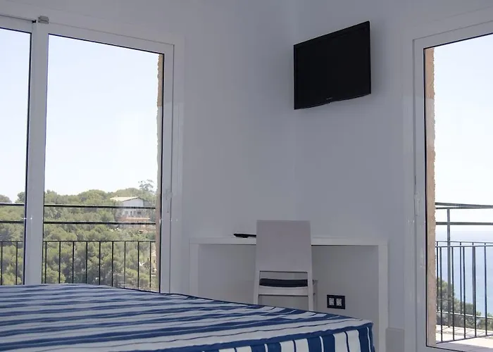 Alegria Sun Village 4*