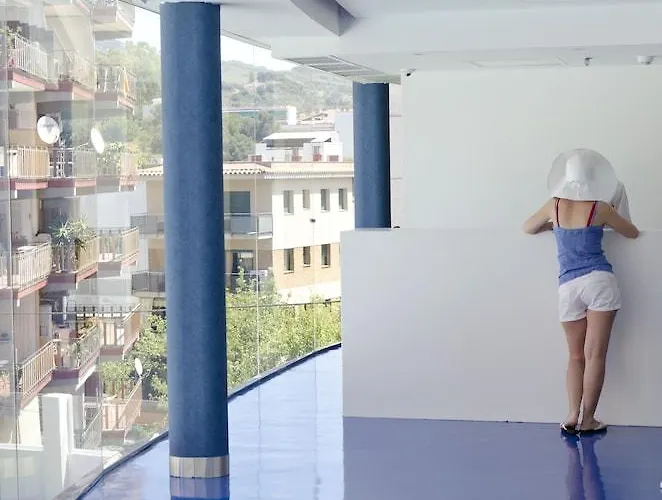 מלון Alegria Sun Village 4*