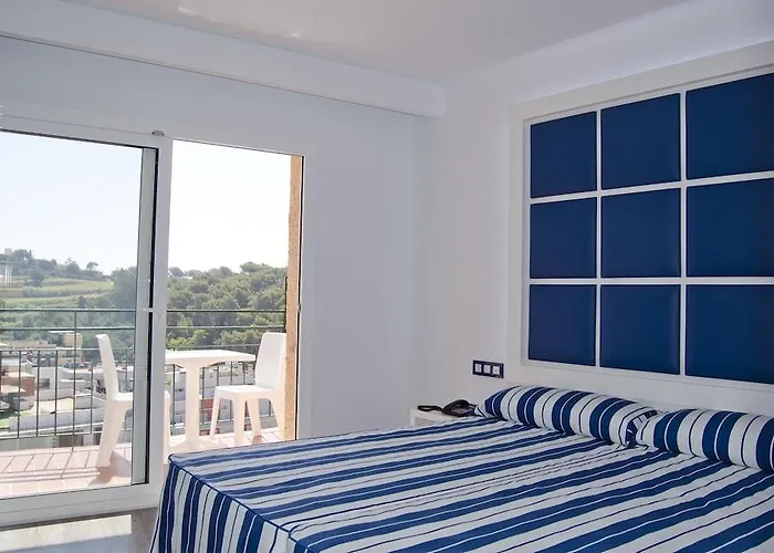 Alegria Sun Village 4*