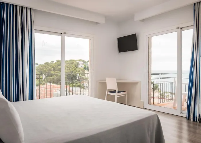 מלון Alegria Sun Village