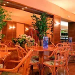 Hotel Alegria Sun Village