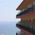 Hotel Alegria Sun Village 4*